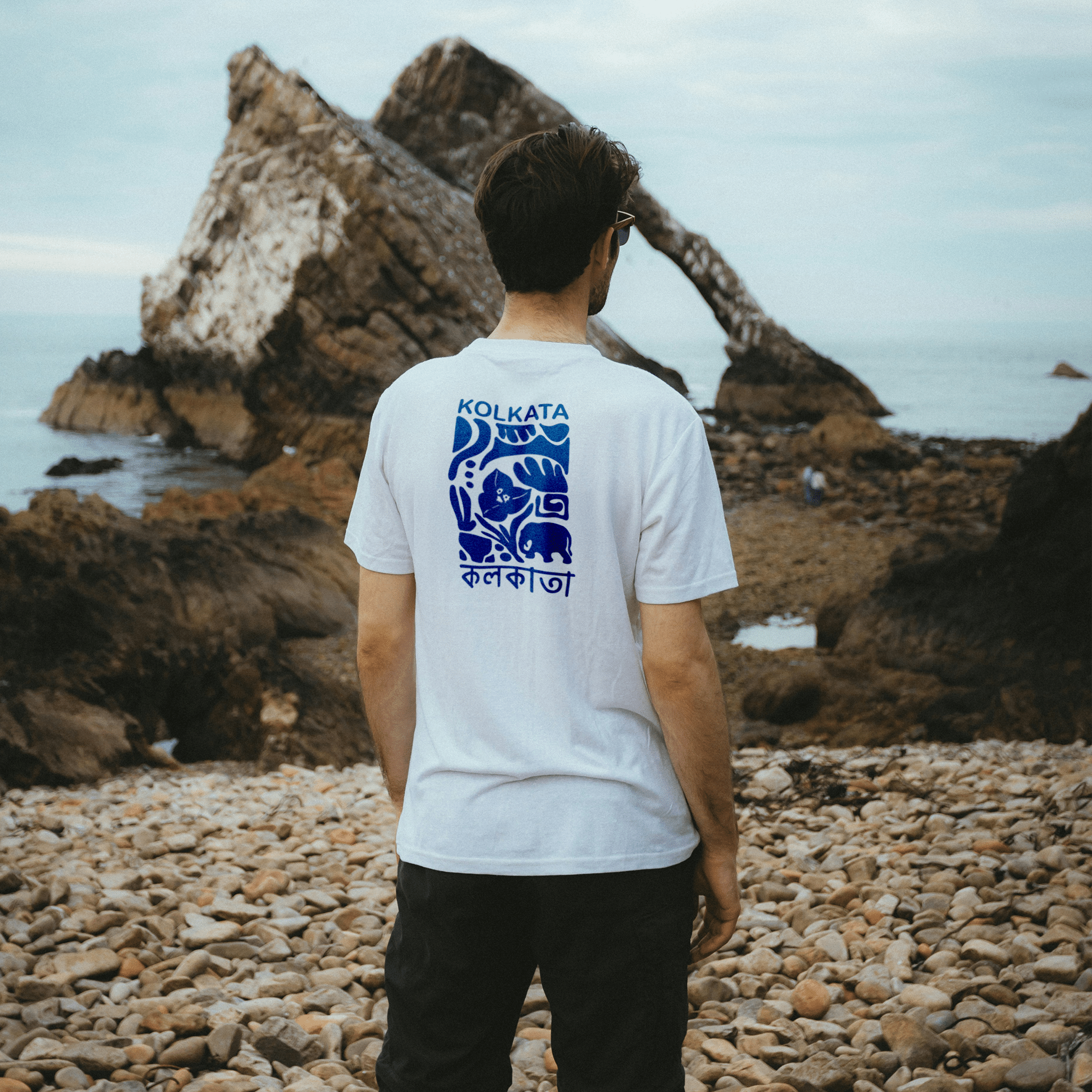 Joyya - Joyya Abstract T-shirt | Unisex Short Sleeve - T-Shirt - Front - JOYYA COLLECTION -